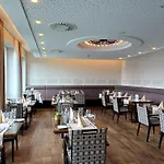 Berg & Gabelbach Szálloda