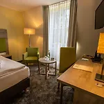 Berg & Gabelbach 4*