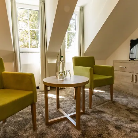 Berg & Gabelbach 4*