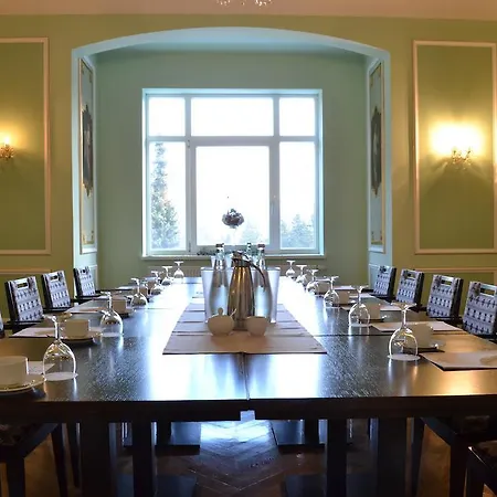 Hotel Berg & Gabelbach 4*
