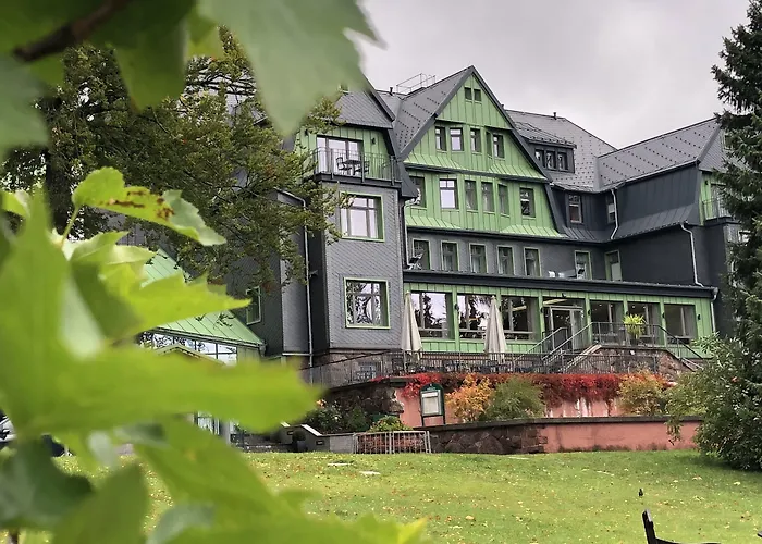 Berg & Gabelbach Hotel 4*